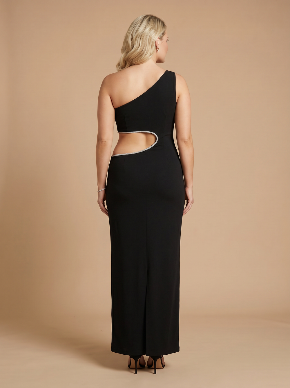 Meshki Cut Out Detail Maxi Dress - Size XL